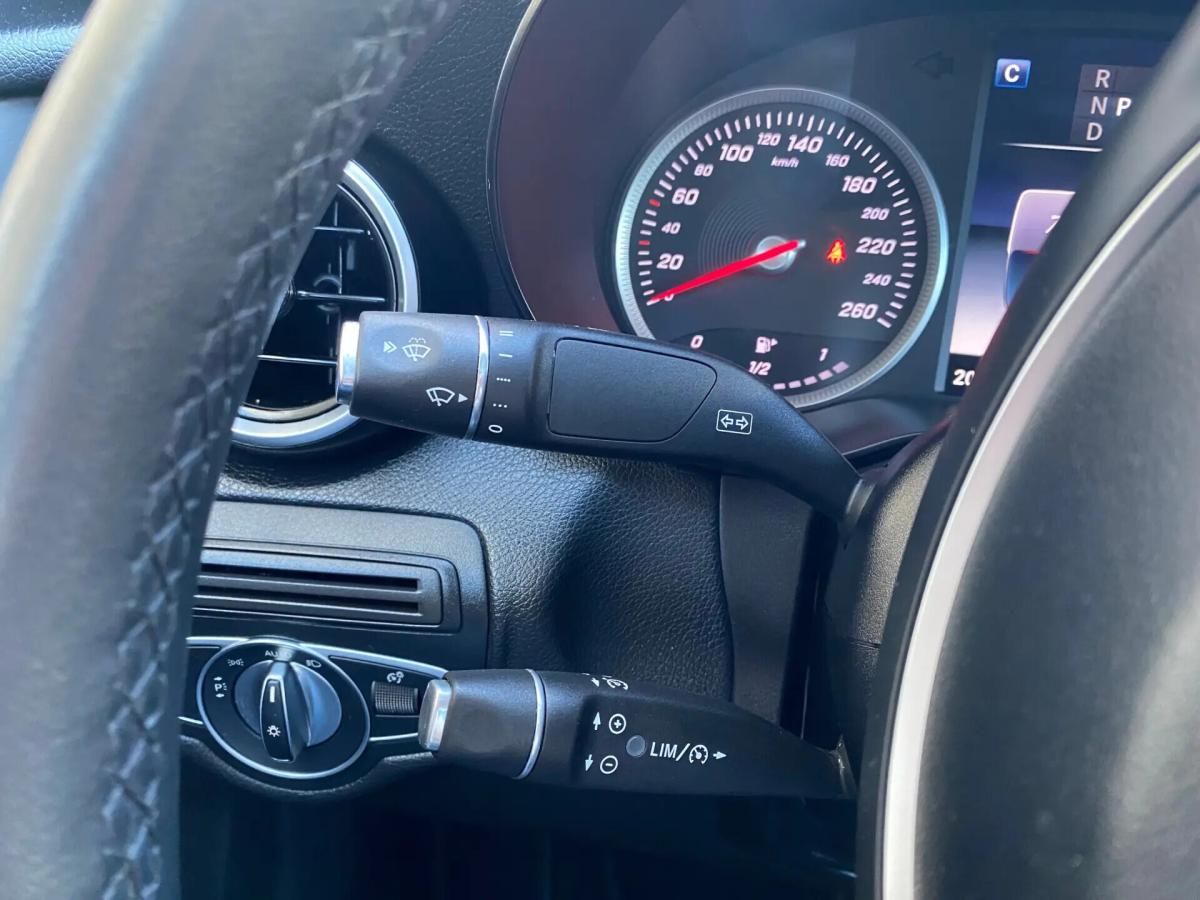 mercedes-benz-glc-220-d-coupe-4matic-2018-diesel-2143cc
