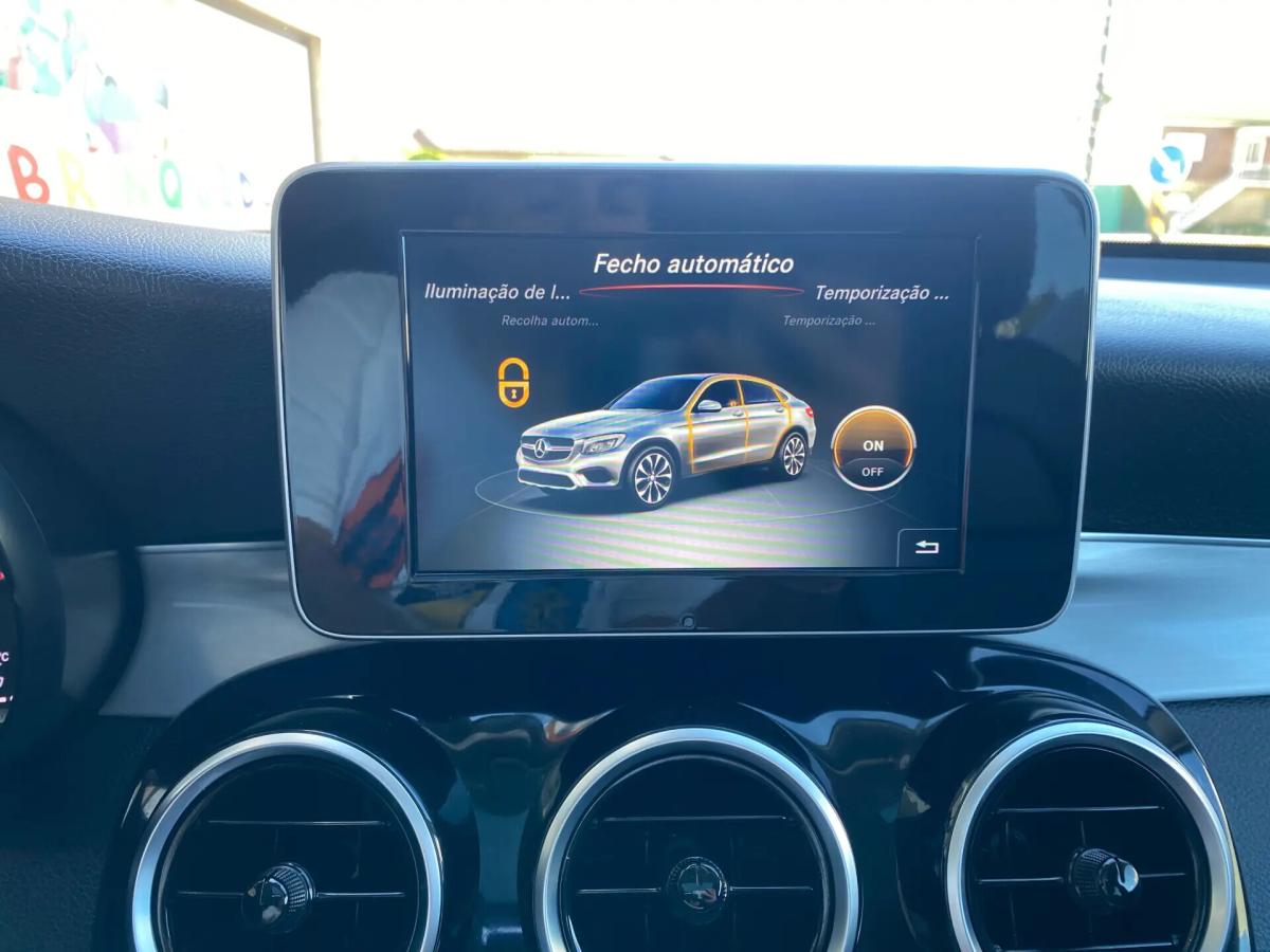 mercedes-benz-glc-220-d-coupe-4matic-2018-diesel-2143cc