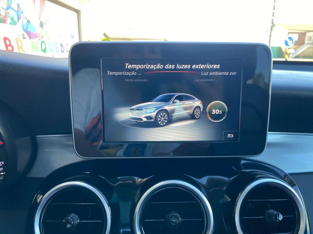mercedes-benz-glc-220-d-coupe-4matic-2018-diesel-2143cc