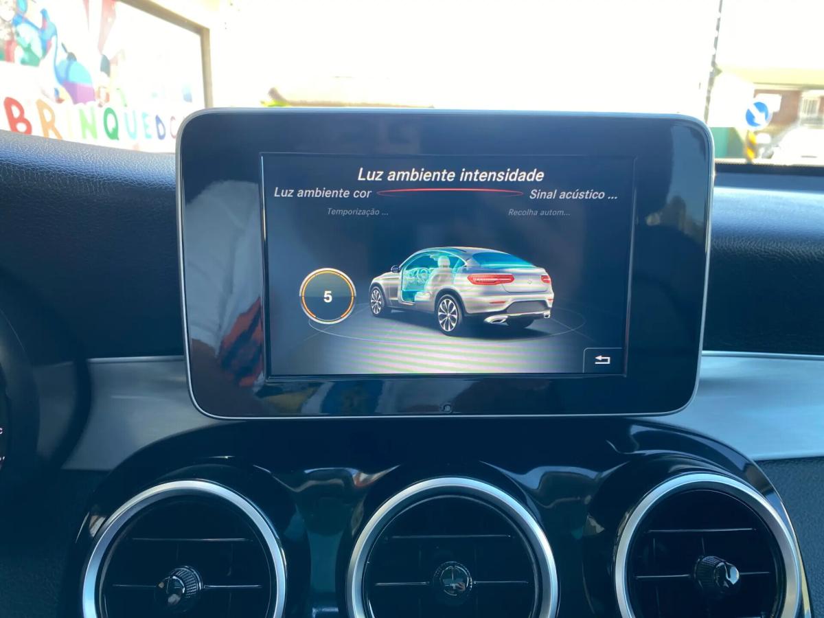 mercedes-benz-glc-220-d-coupe-4matic-2018-diesel-2143cc