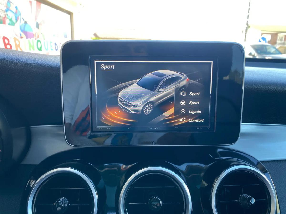 mercedes-benz-glc-220-d-coupe-4matic-2018-diesel-2143cc