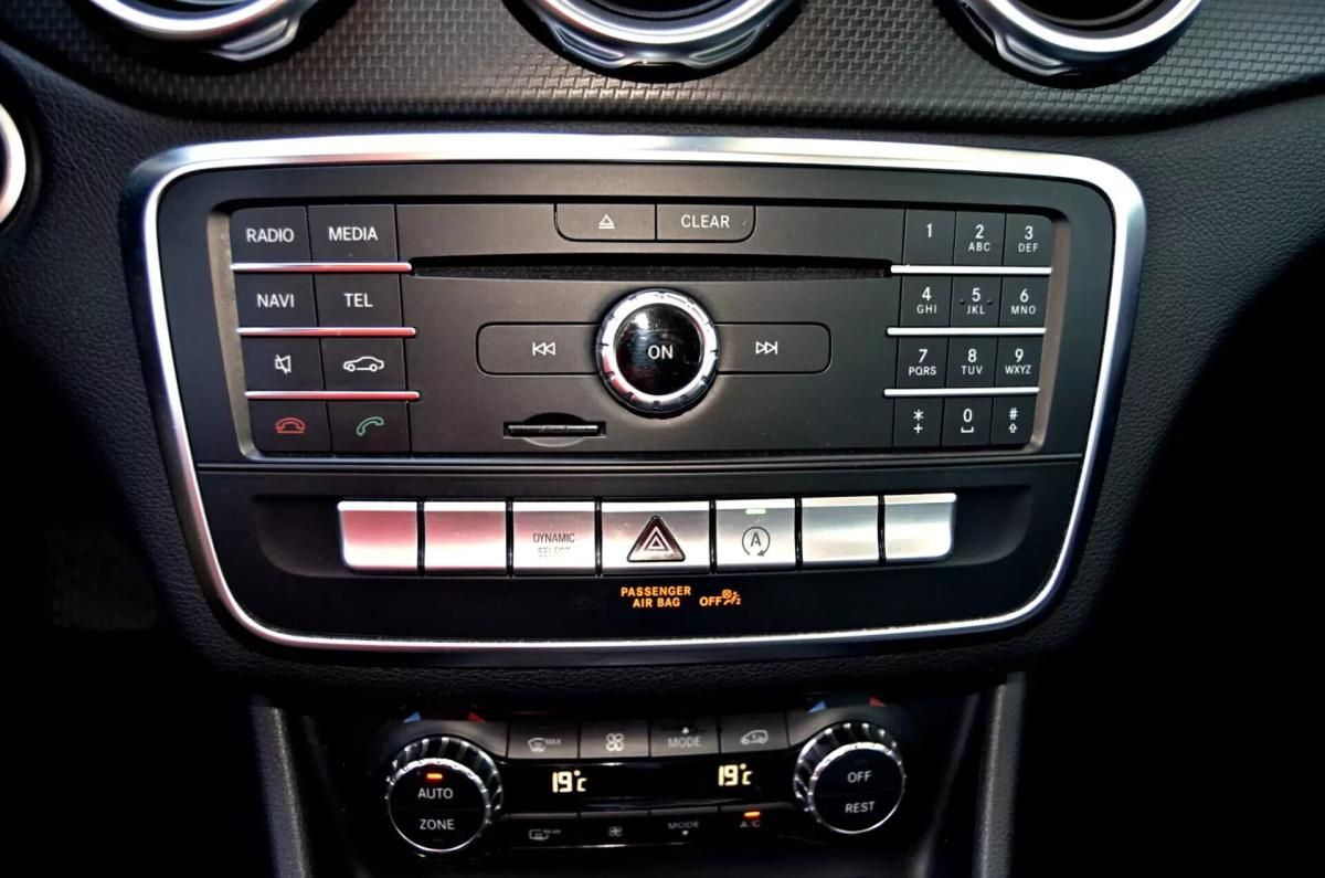 mercedes-benz-gla-180-cdi-2017-diesel-1461cc