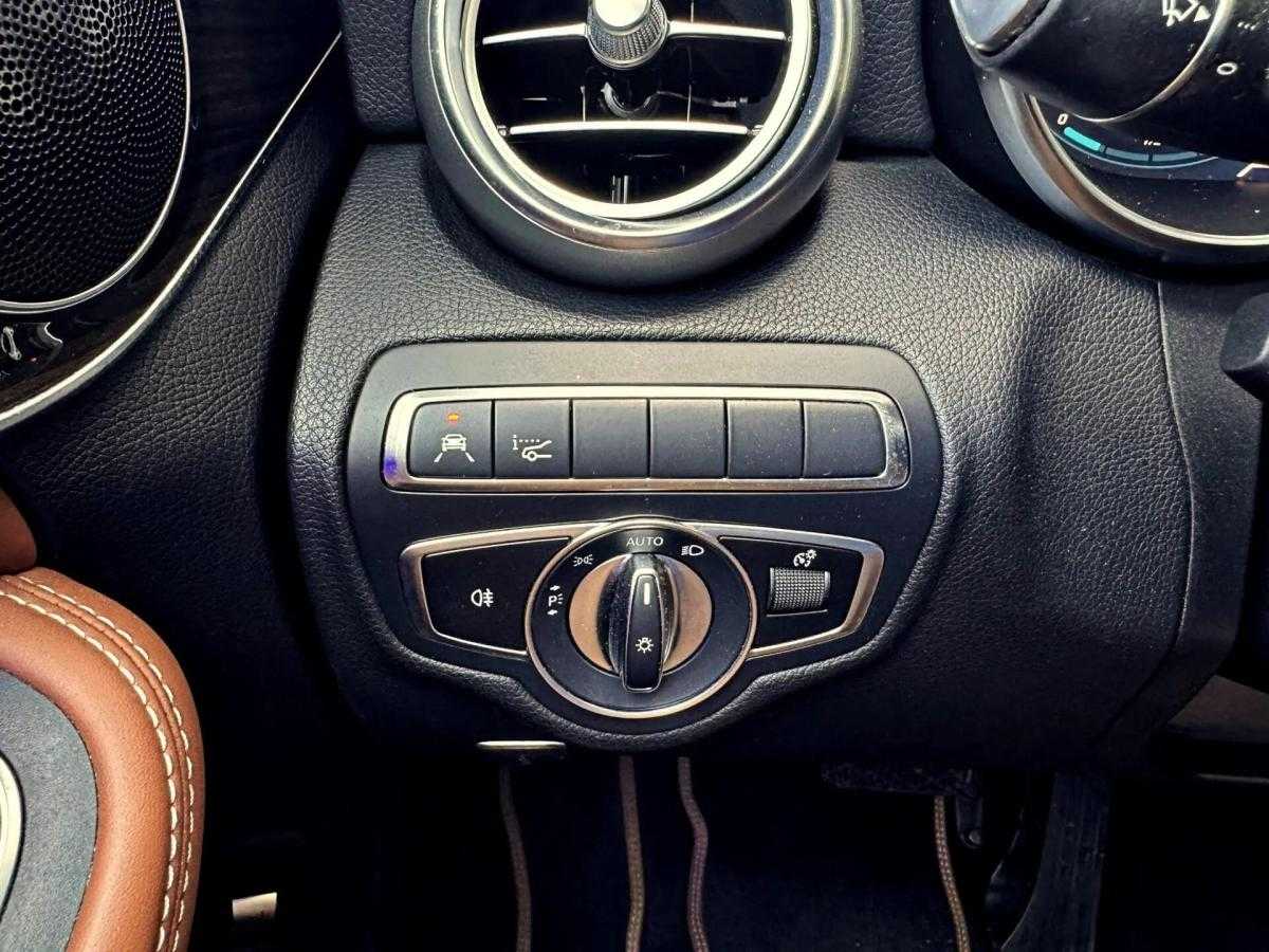 mercedes-benz-classe-c-c-220-d-2018-diesel-1950cc