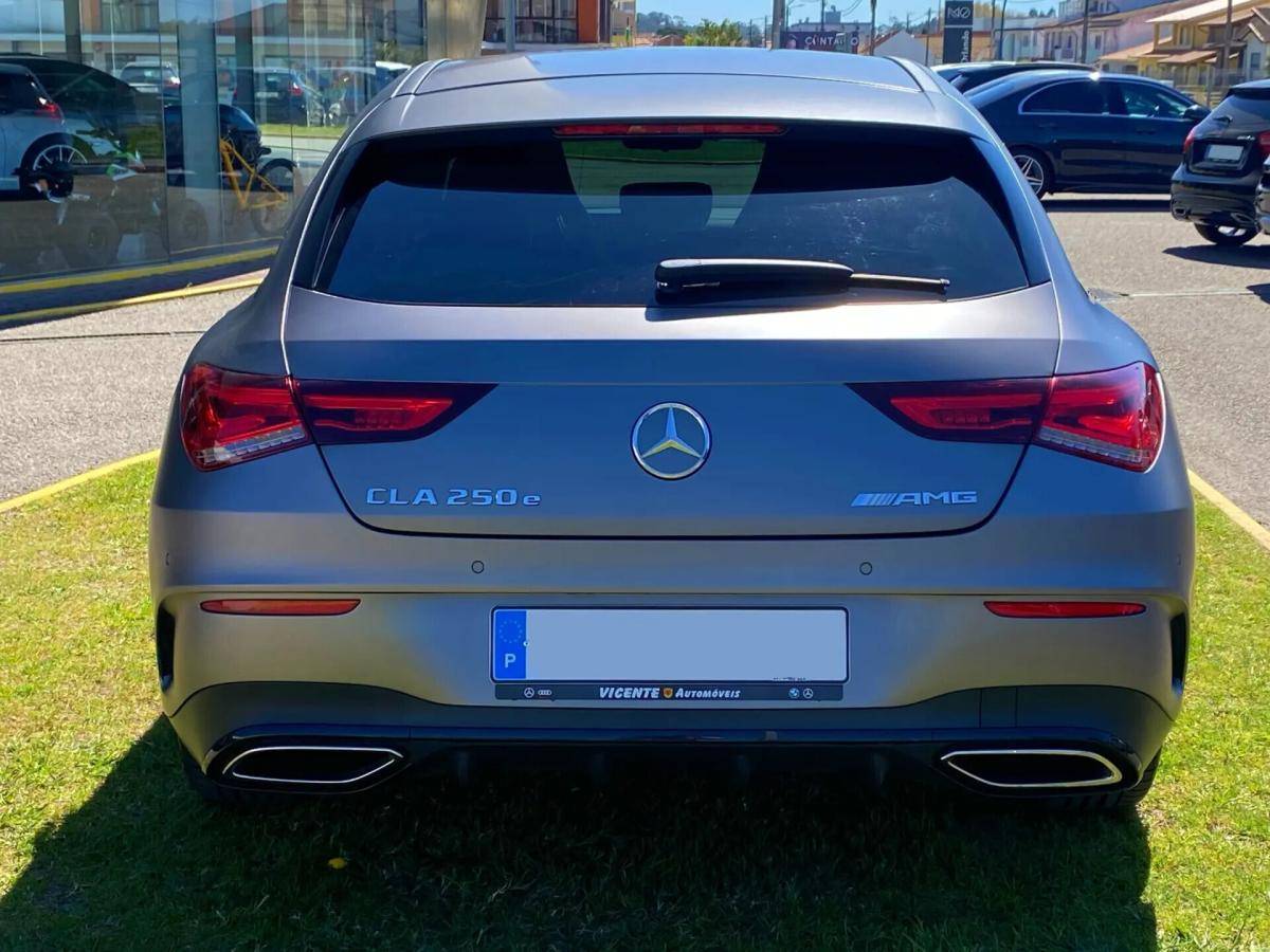 mercedes-benz-cla-250e-2022-hibrido-a-gasolina-1332cc