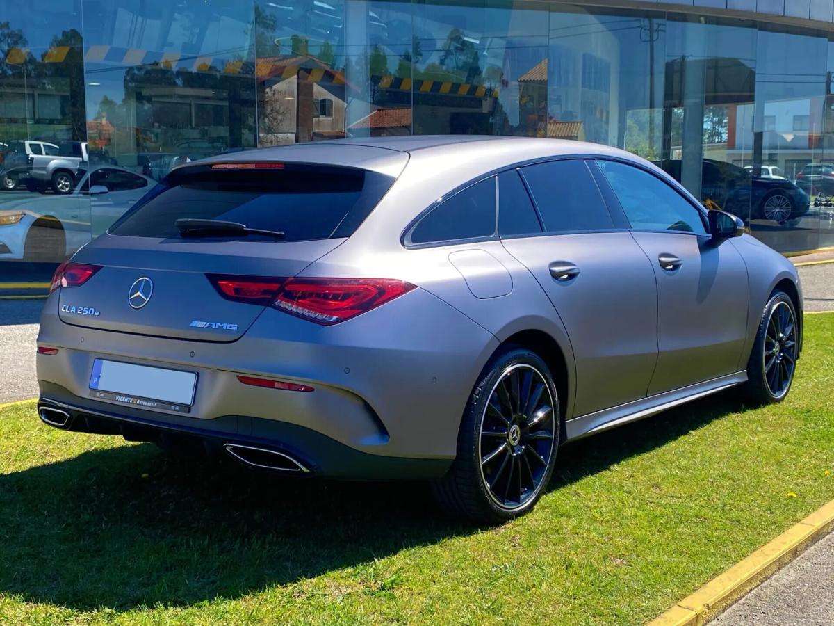 mercedes-benz-cla-250e-2022-hibrido-a-gasolina-1332cc