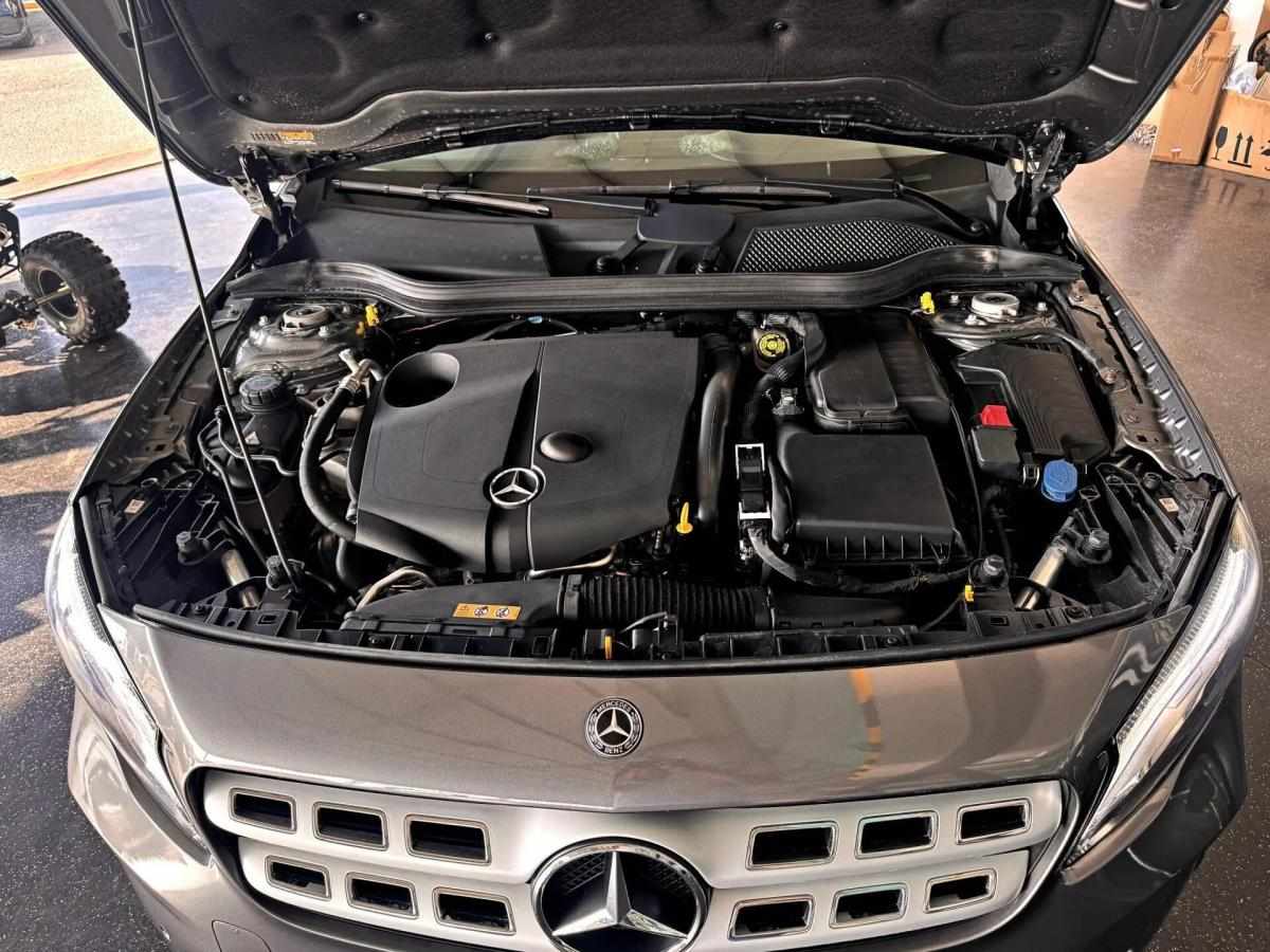 mercedes-benz-gla-220-d-2017-diesel-2143cc