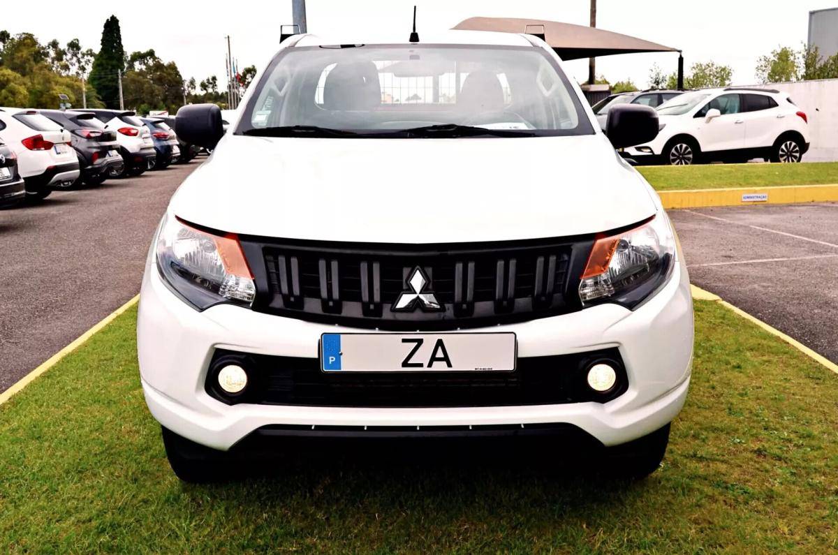 mitsubishi-l200-2019-diesel-2442cc
