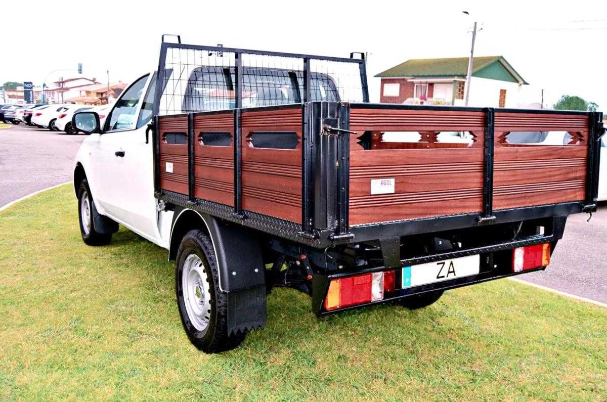 mitsubishi-l200-2019-diesel-2442cc