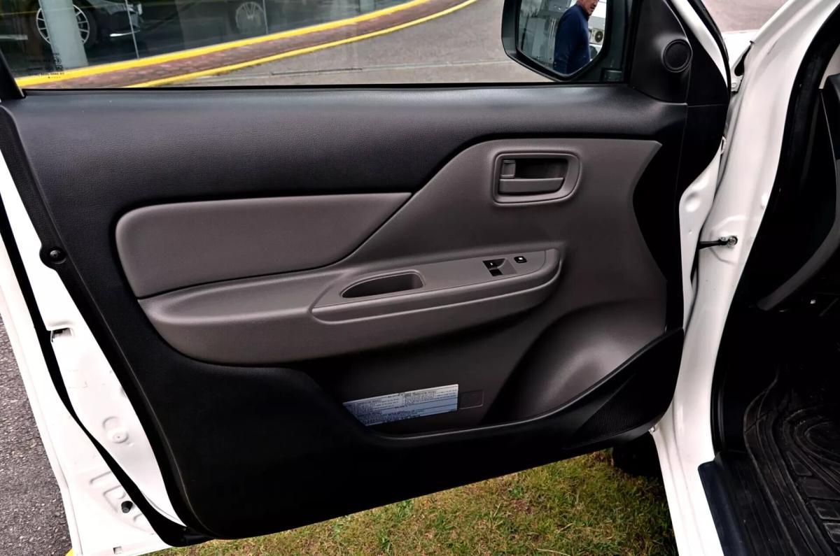 mitsubishi-l200-2019-diesel-2442cc