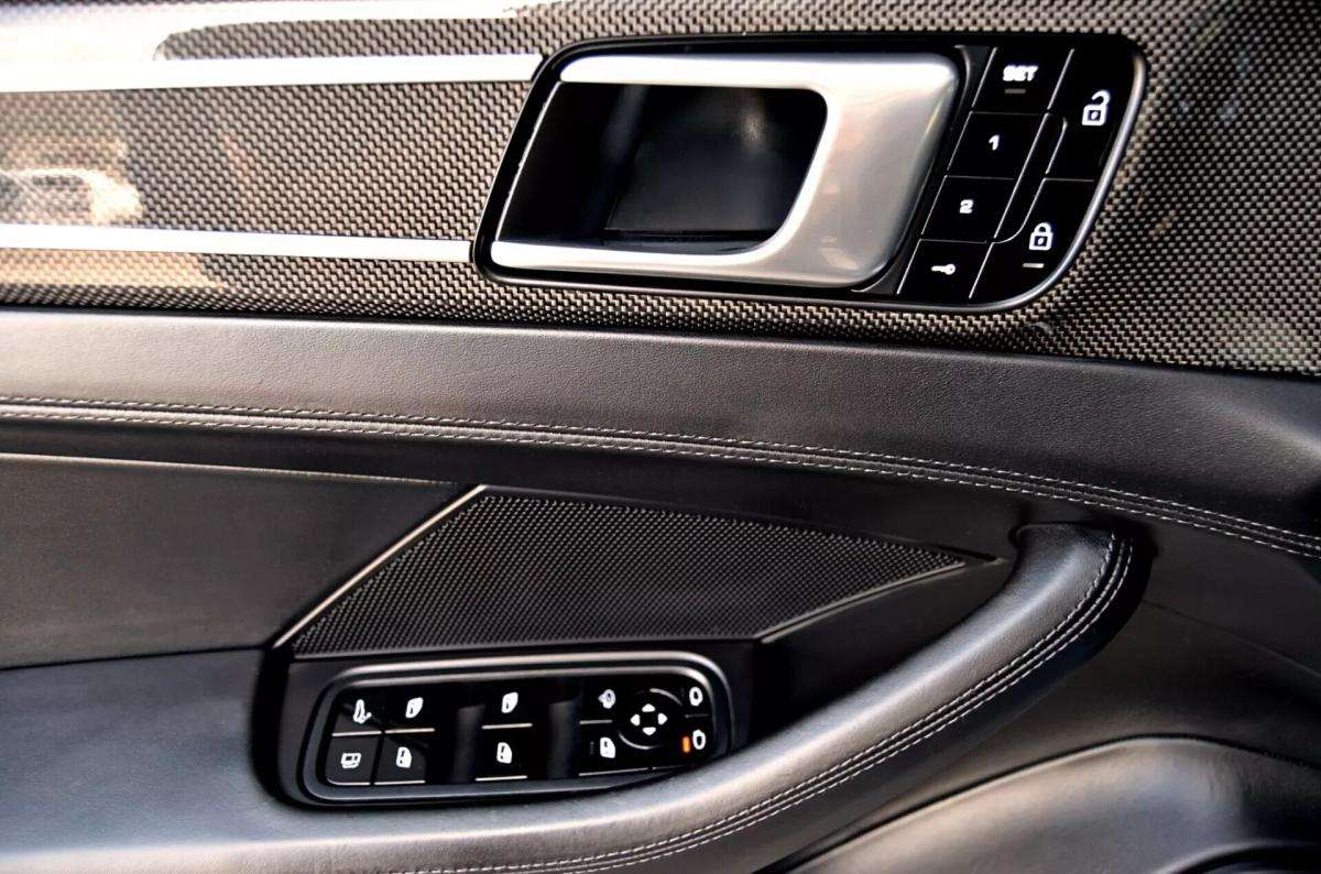porsche-panamera-2019-hibrido-a-gasolina-2894cc