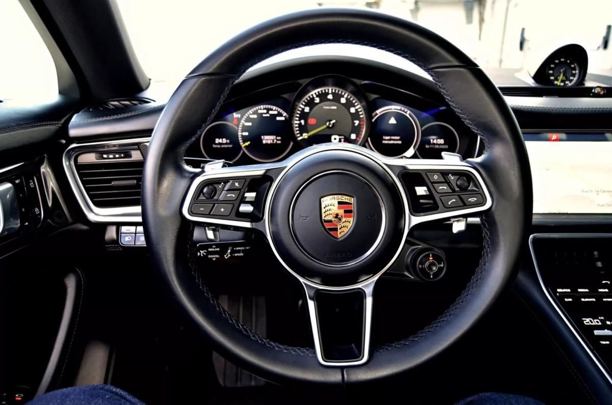 porsche-panamera-2019-hibrido-a-gasolina-2894cc