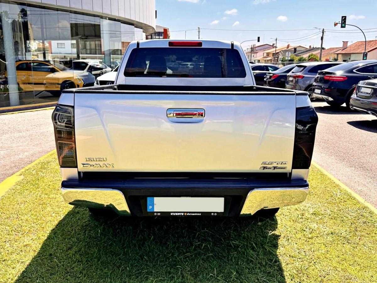 isuzu-d-max-2014-diesel-2499cc