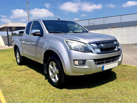isuzu-d-max-2014-diesel-2499cc
