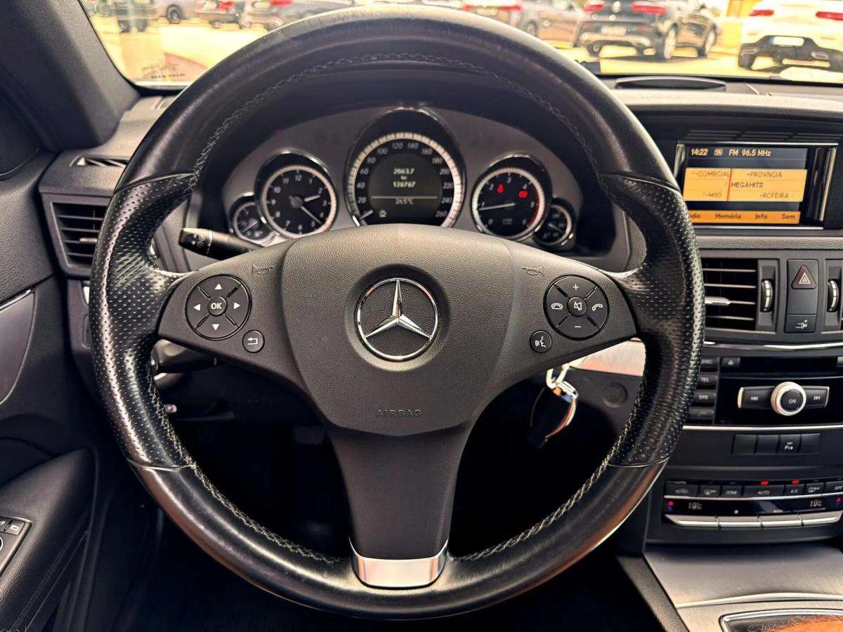 mercedes-benz-classe-e-e-220-cdi-2011-diesel-2143cc