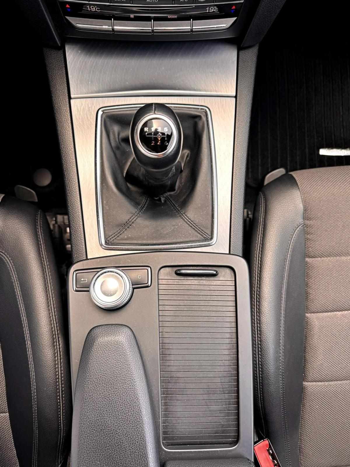 mercedes-benz-classe-e-e-220-cdi-2011-diesel-2143cc