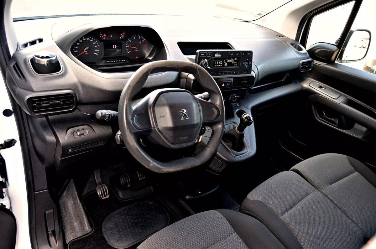 peugeot-partner-2019-diesel-1560cc