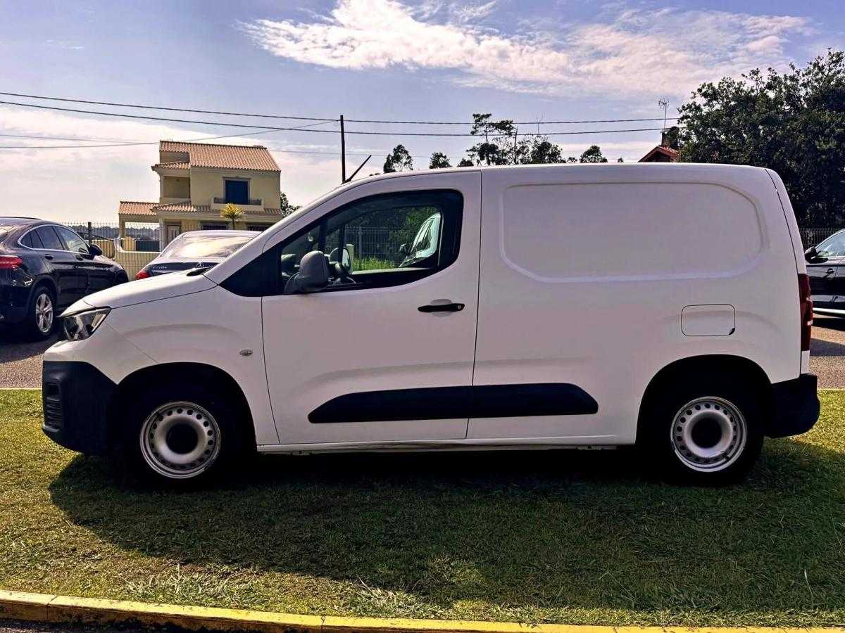 peugeot-partner-2019-diesel-1560cc