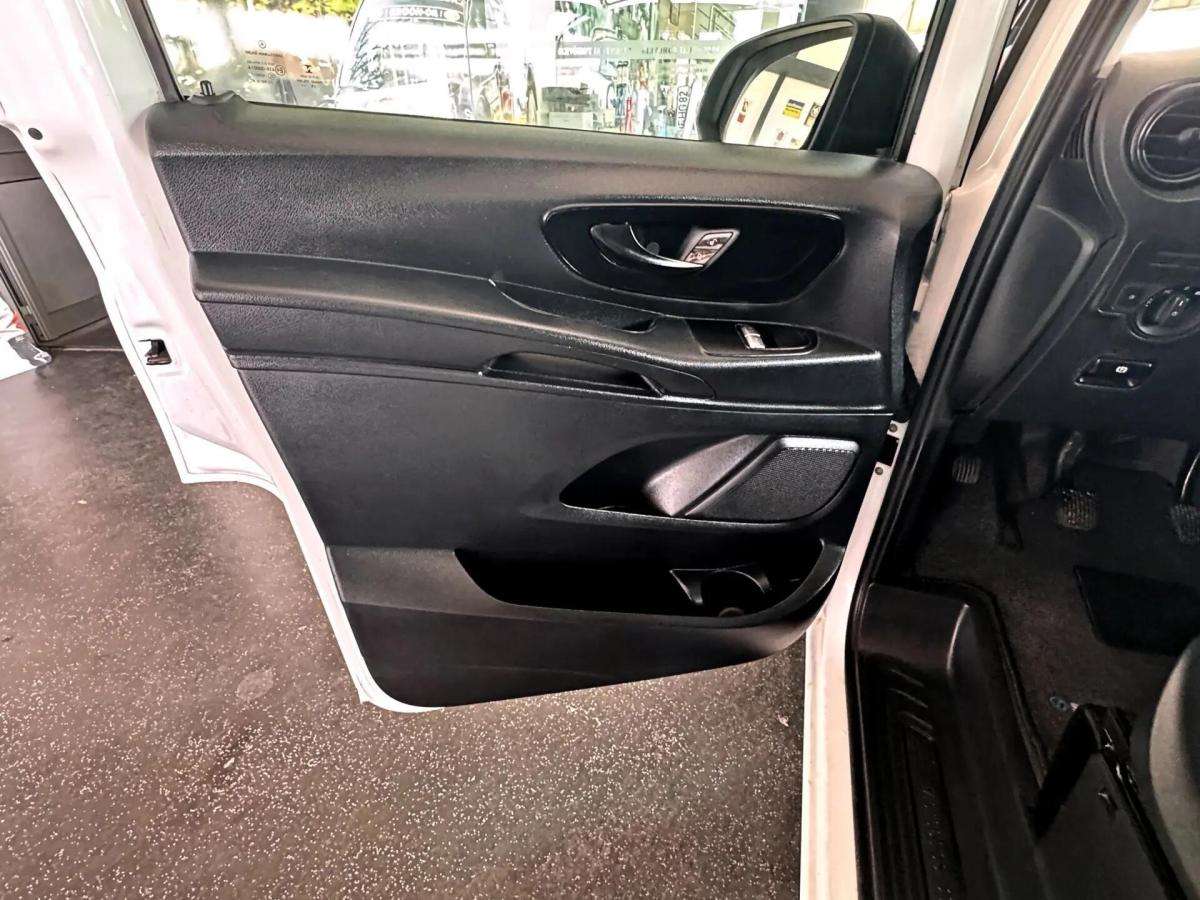 mercedes-benz-vito-110-cdi-2020-diesel-1750cc