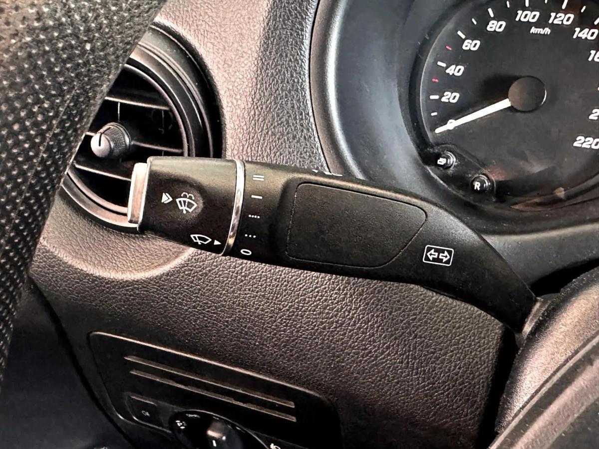 mercedes-benz-vito-110-cdi-2020-diesel-1750cc