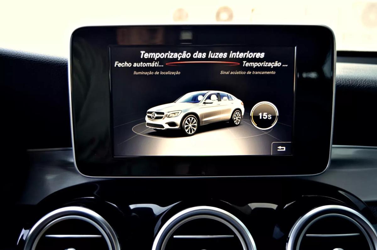 mercedes-benz-glc-250-d-coupe-4matic-2018-diesel-2143cc