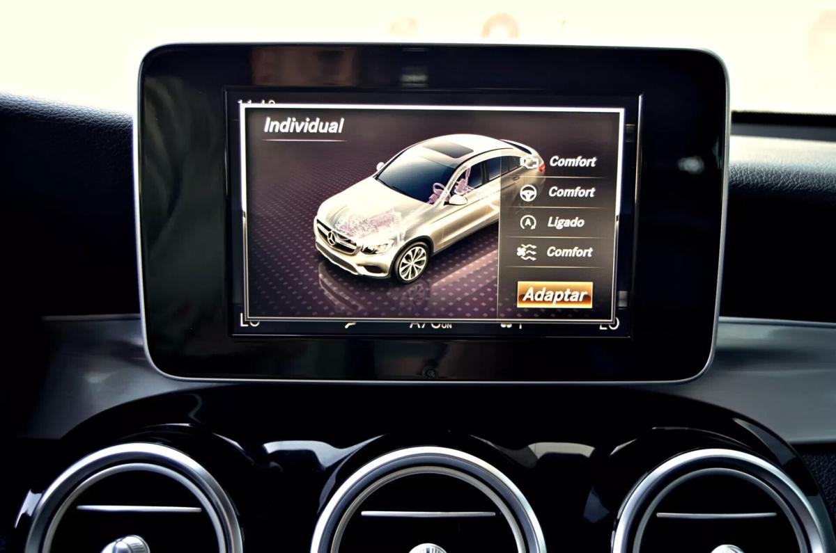 mercedes-benz-glc-250-d-coupe-4matic-2018-diesel-2143cc