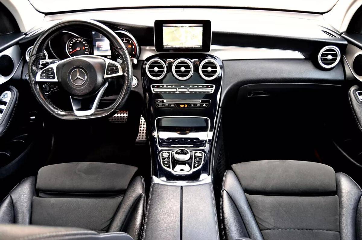 mercedes-benz-glc-220-d-4matic-2018-diesel-1950cc