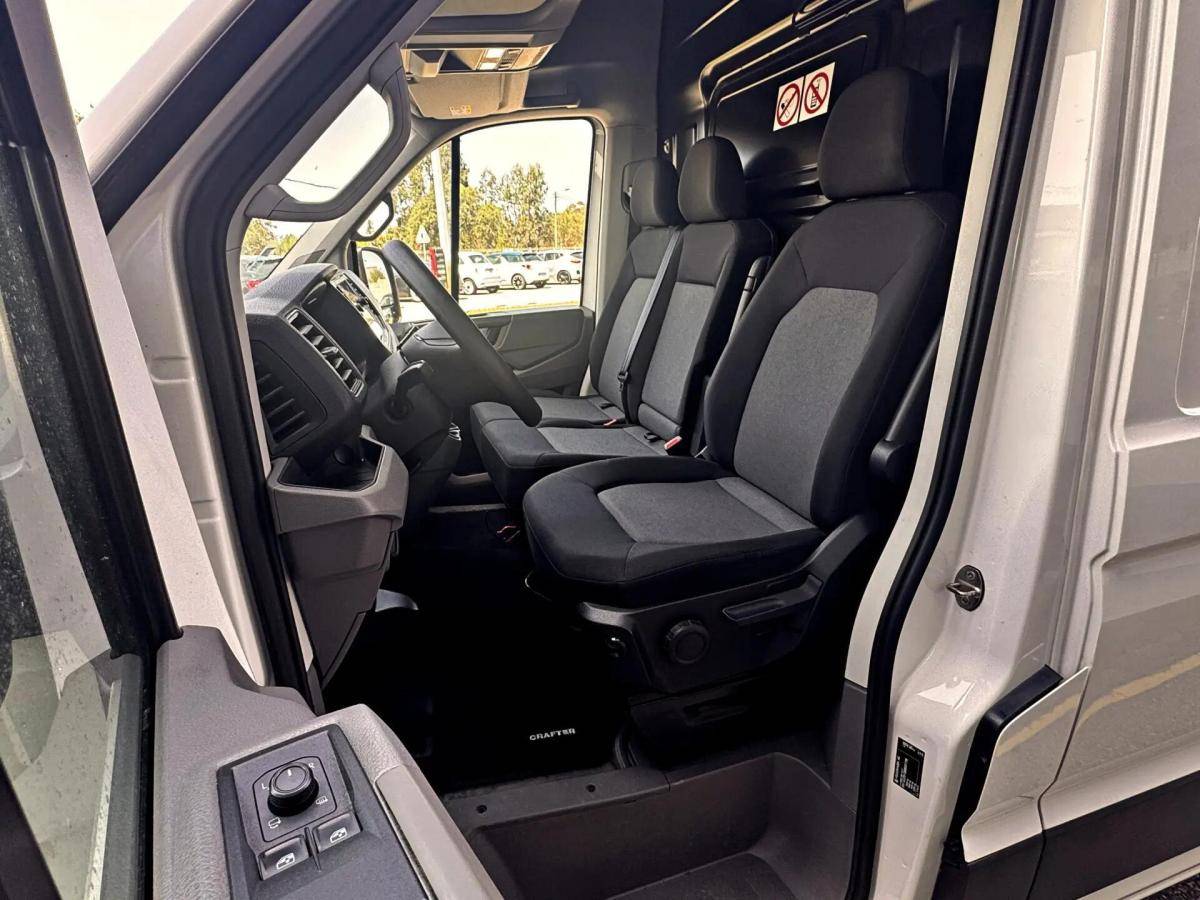 volkswagen-crafter-2021-diesel-1968cc