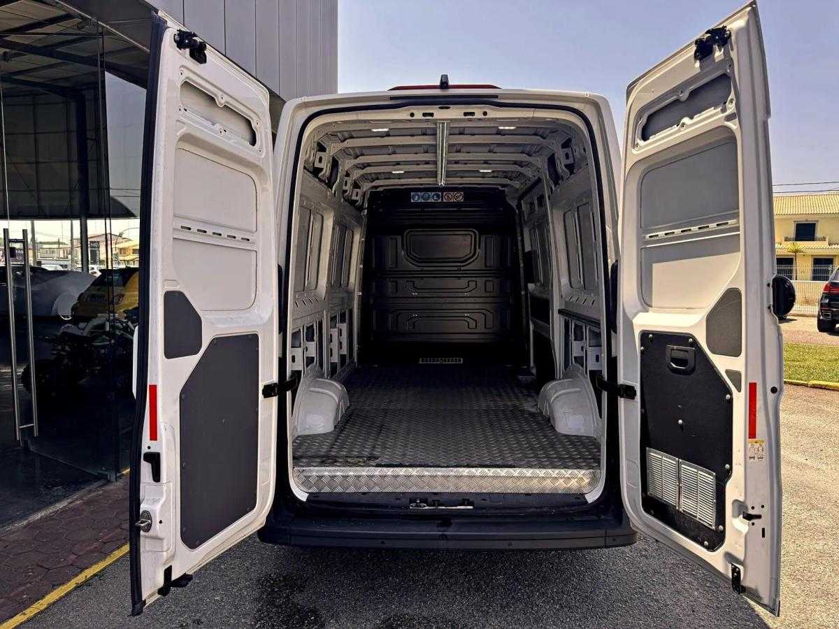 volkswagen-crafter-2021-diesel-1968cc