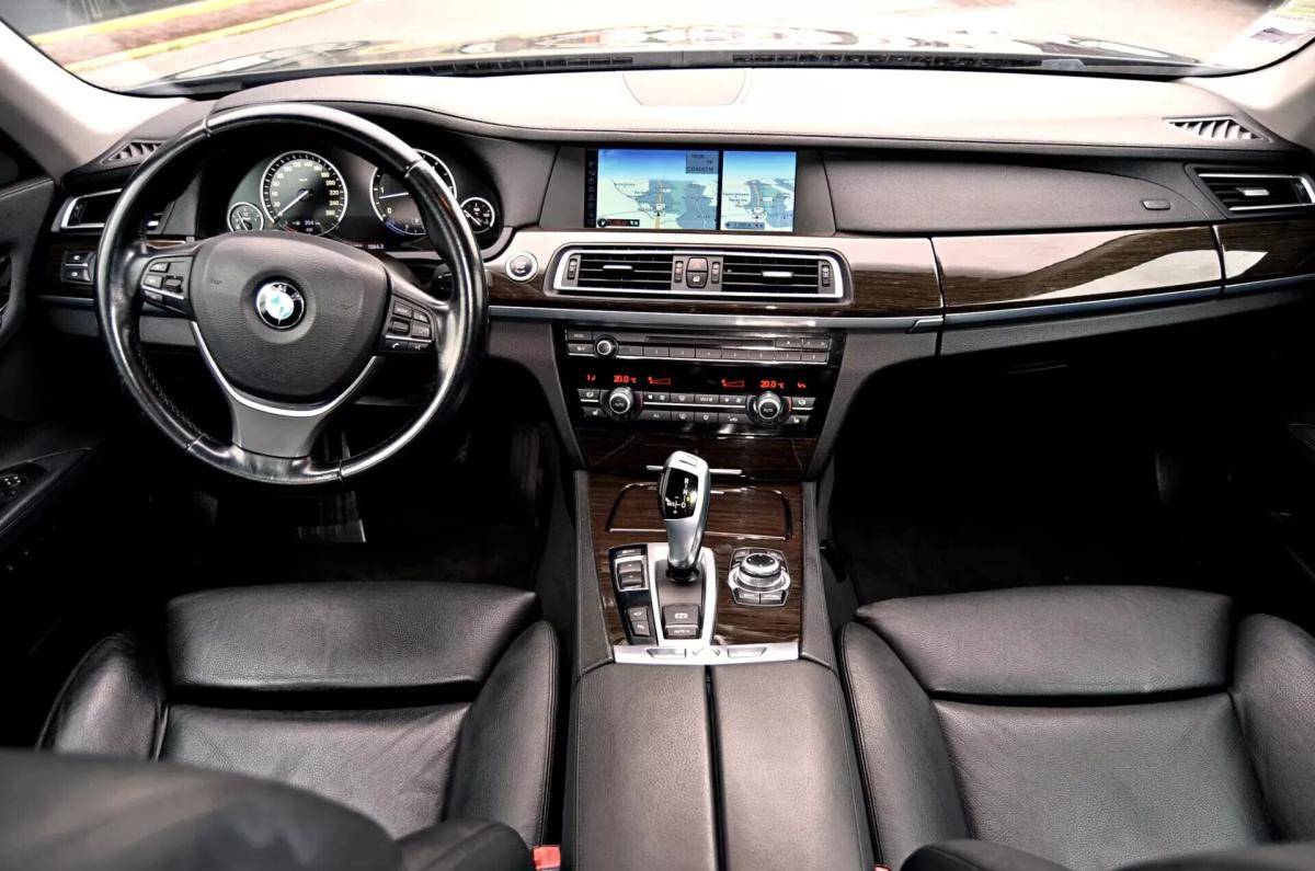 bmw-serie-7-740d-2012-diesel-2993cc