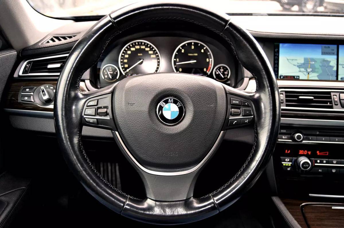 bmw-serie-7-740d-2012-diesel-2993cc