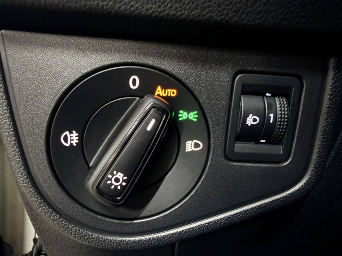 volkswagen-taigo-2023-gasolina-999cc