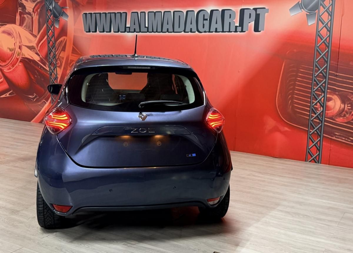 renault-zoe-2022-eletrico-0cc