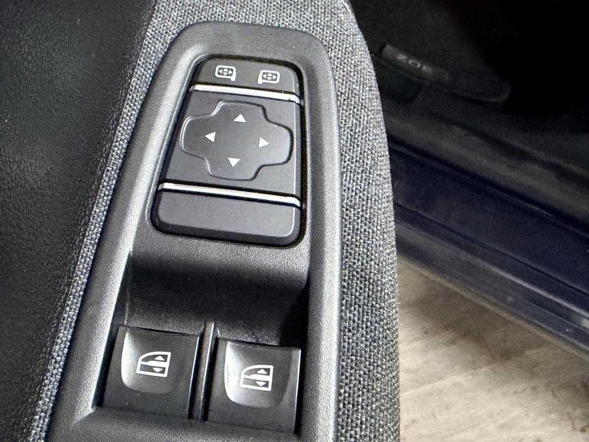 renault-zoe-2022-eletrico-0cc