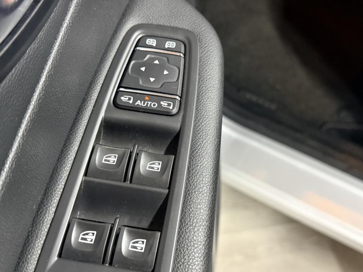 renault-captur-2017-gasolina-1197cc