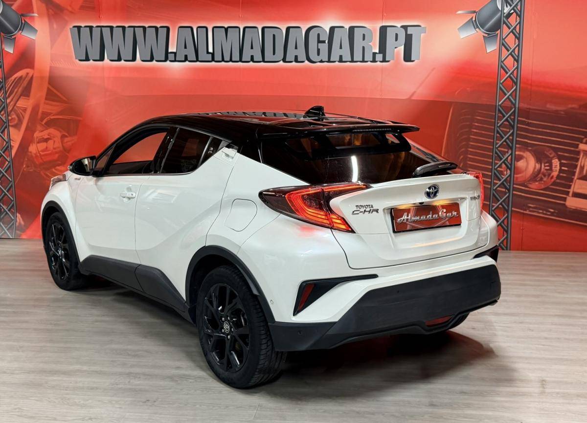 toyota-c-hr-2018-hibrido-1798cc