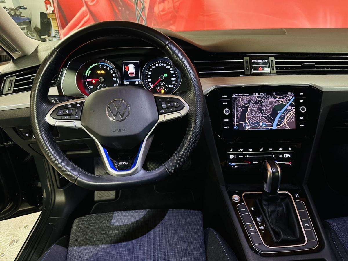 volkswagen-passat-variant-2021-hibrido-1395cc