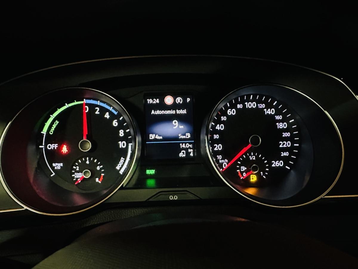 volkswagen-passat-variant-2021-hibrido-1395cc