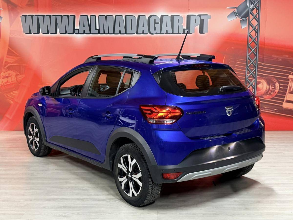 dacia-sandero-2022-gasolina-999cc