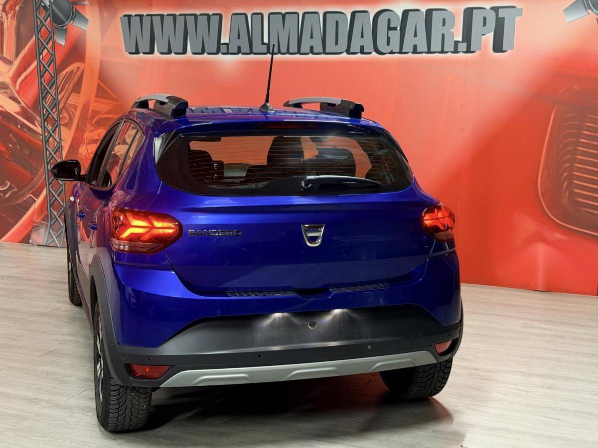 dacia-sandero-2022-gasolina-999cc