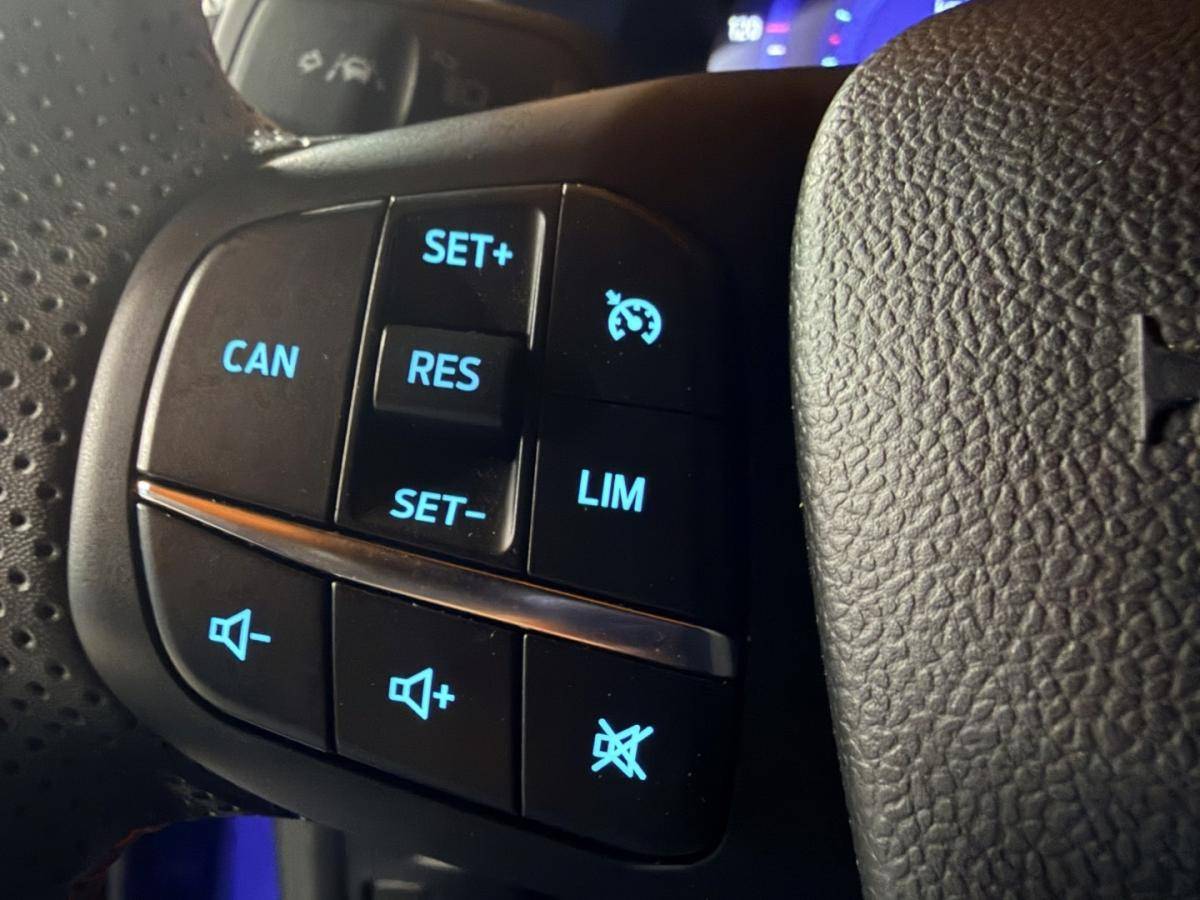 ford-puma-2024-gasolina-998cc