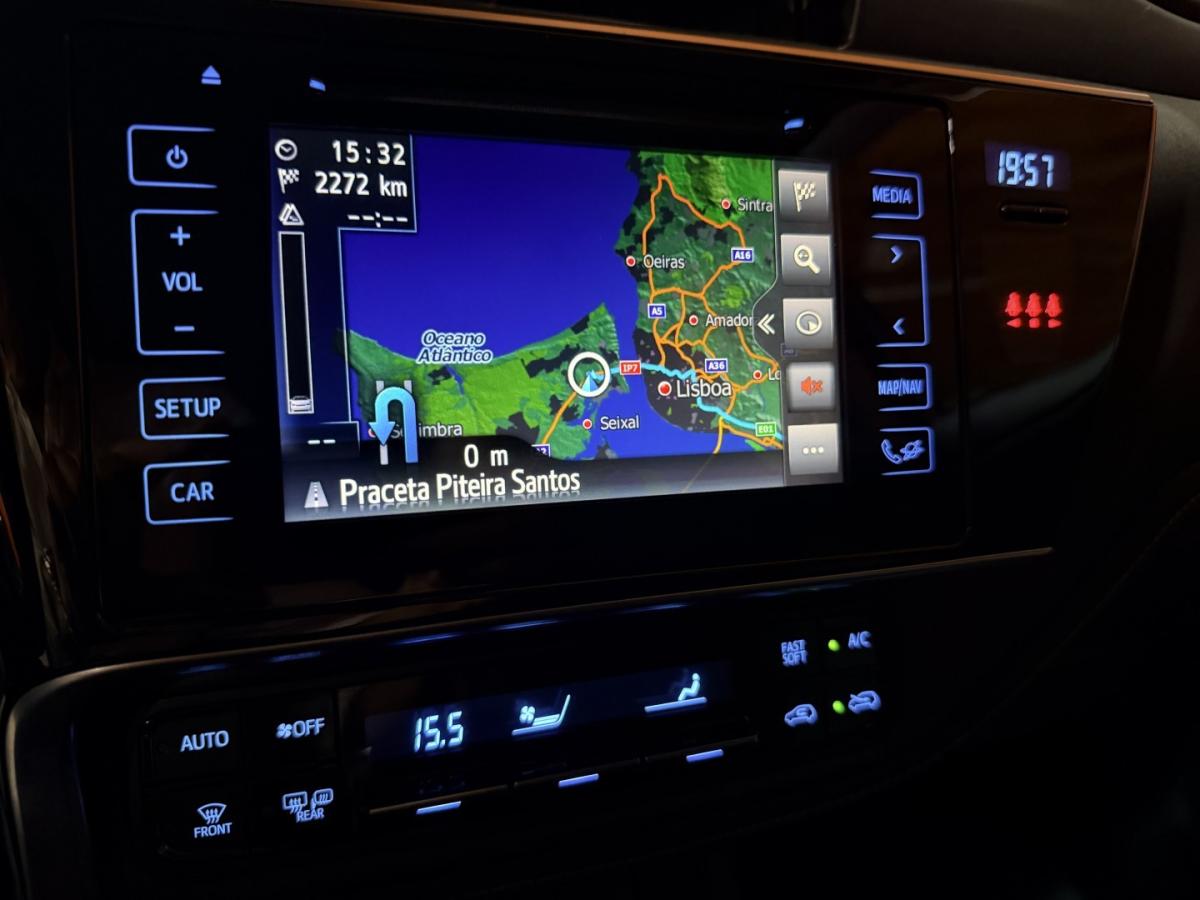 toyota-auris-2016-gasolina-1197cc