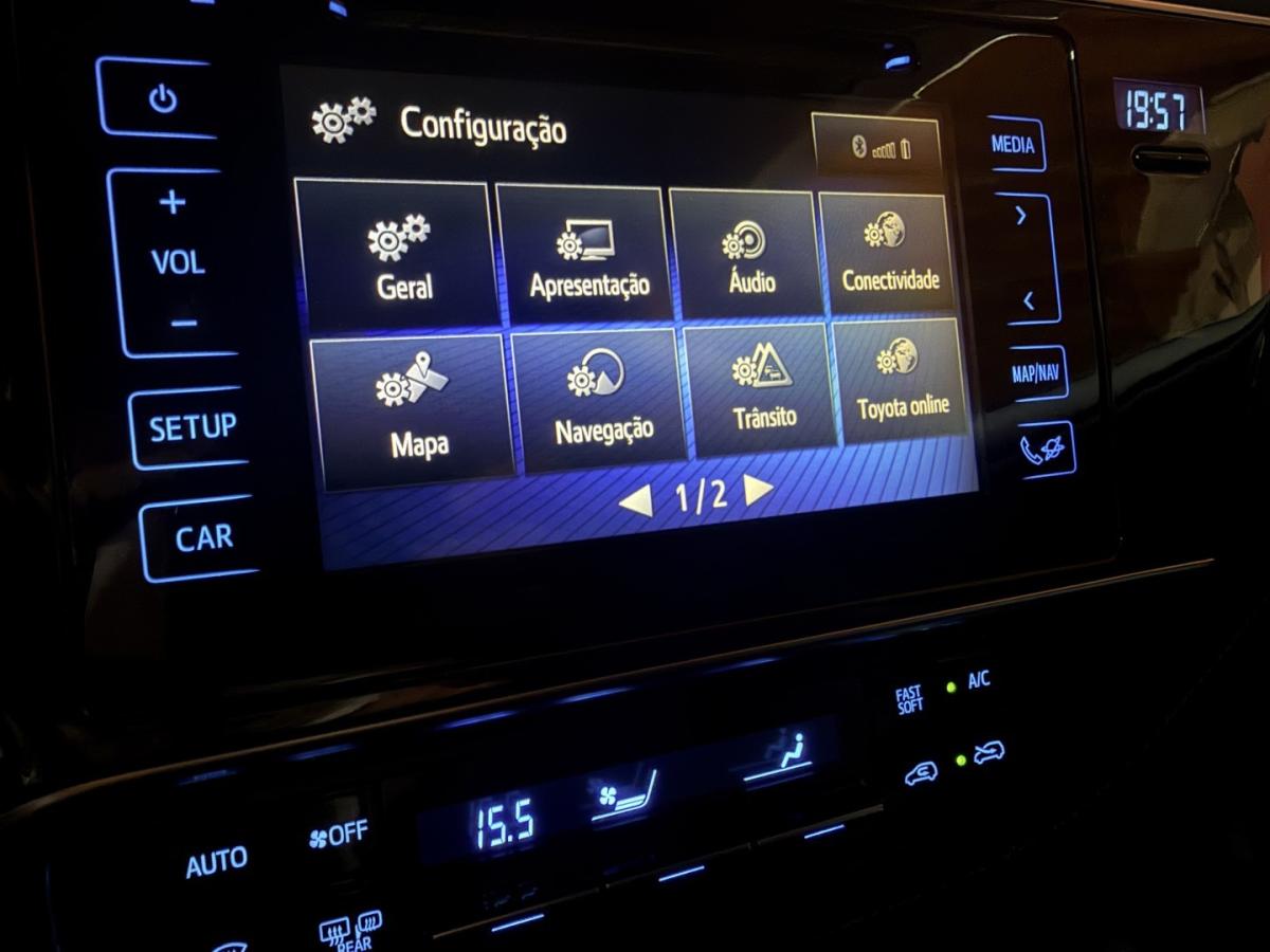 toyota-auris-2016-gasolina-1197cc