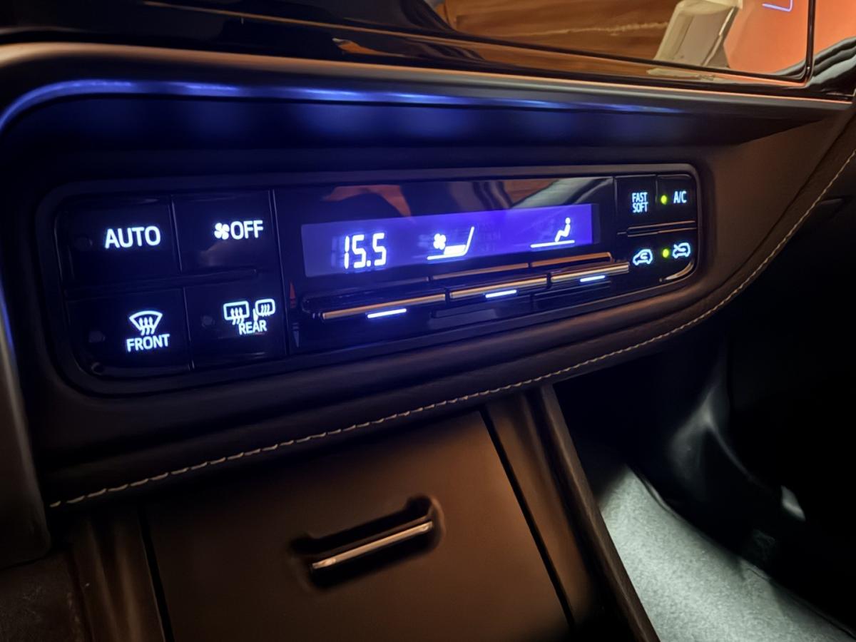 toyota-auris-2016-gasolina-1197cc