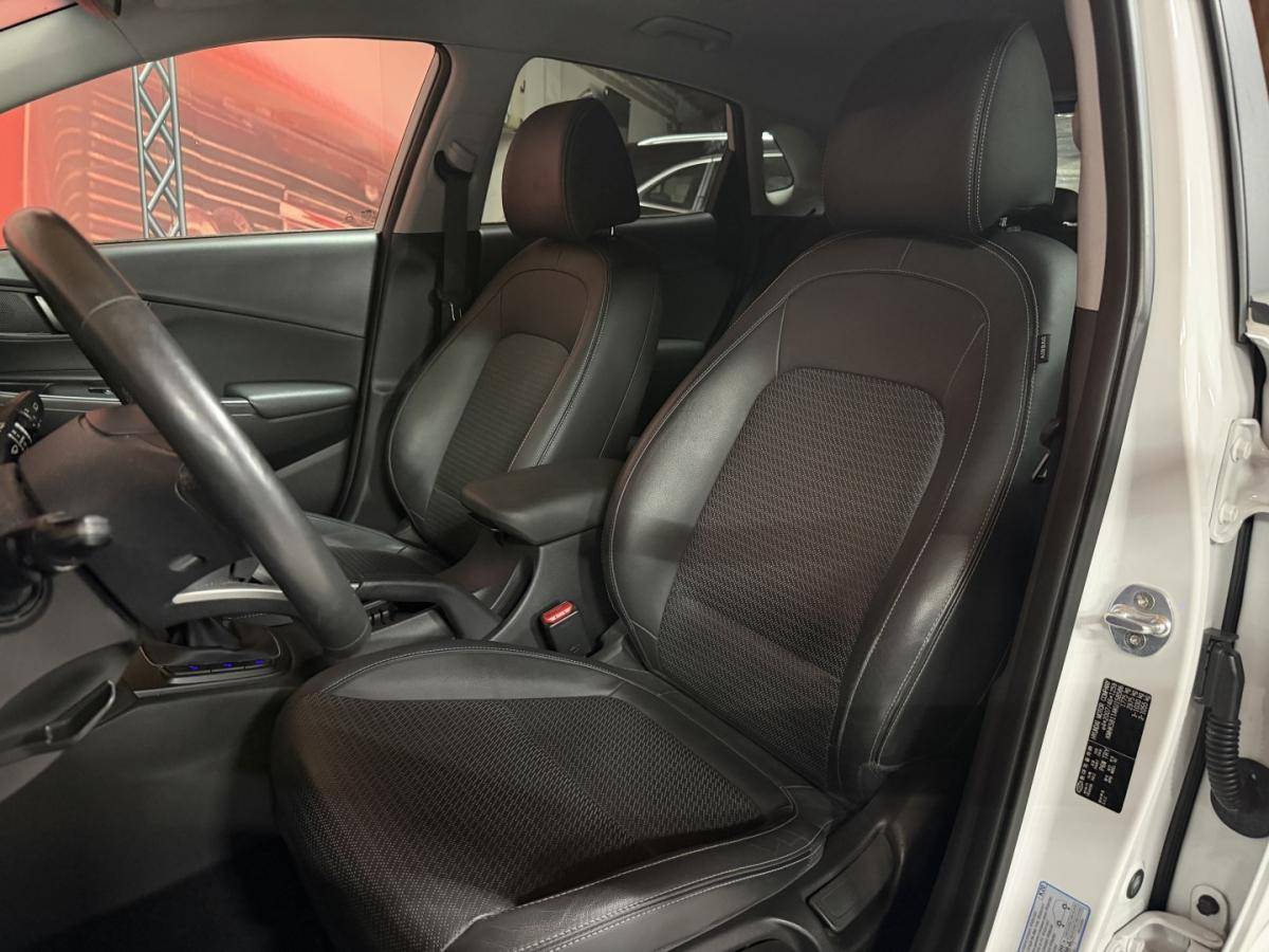 hyundai-kauai-2018-gasolina-998cc