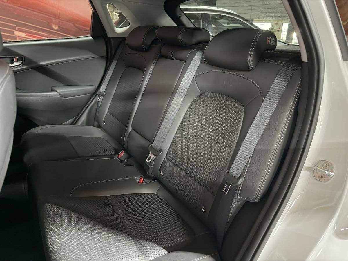 hyundai-kauai-2018-gasolina-998cc