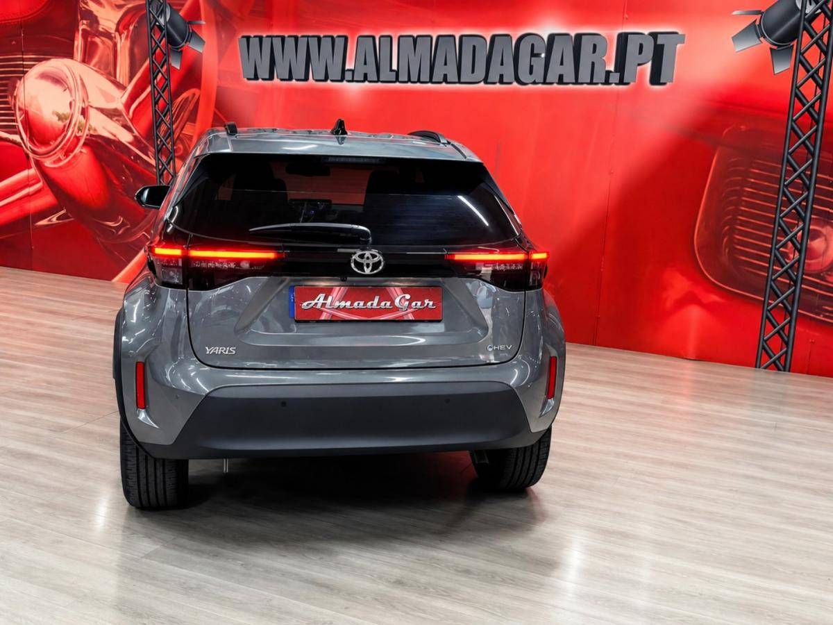 toyota-yaris-cross-2024-hibrido-1490cc