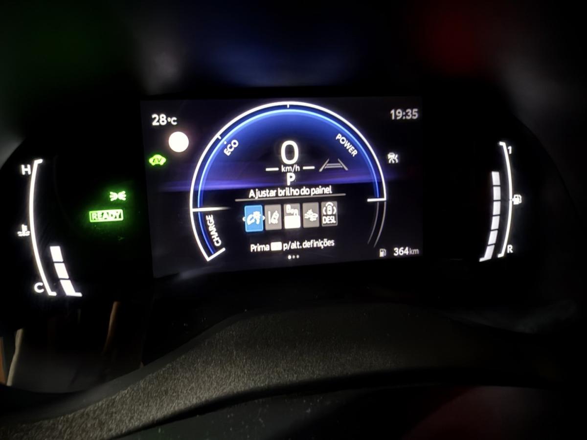 toyota-yaris-cross-2024-hibrido-1490cc