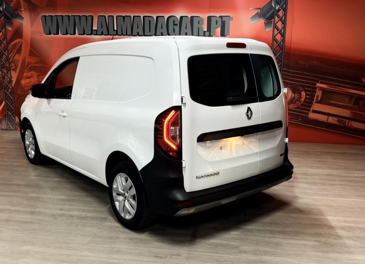 renault-kangoo-2022-eletrico-0cc