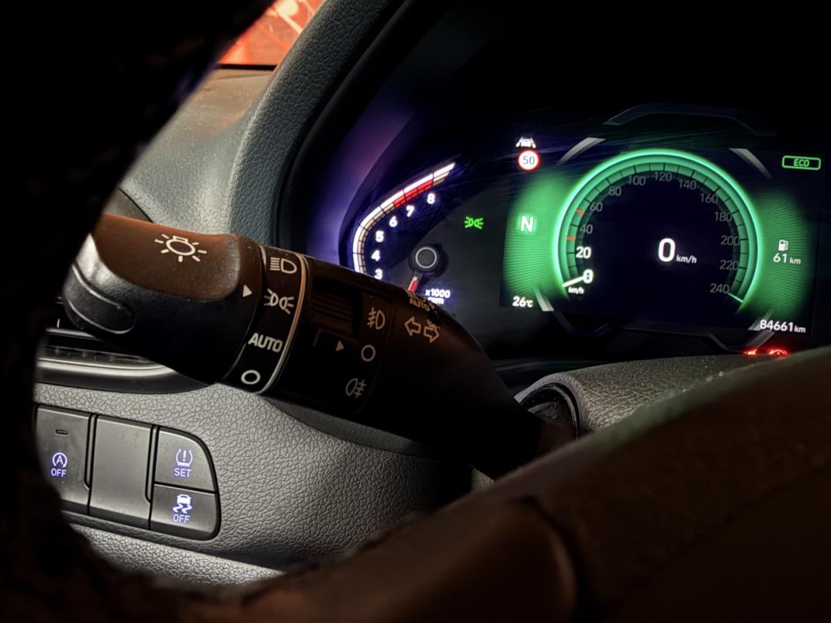 hyundai-i30-2022-gasolina-998cc