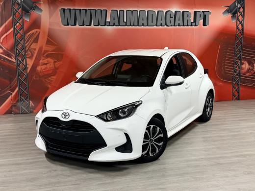 toyota-yaris-2022-gasolina-998cc